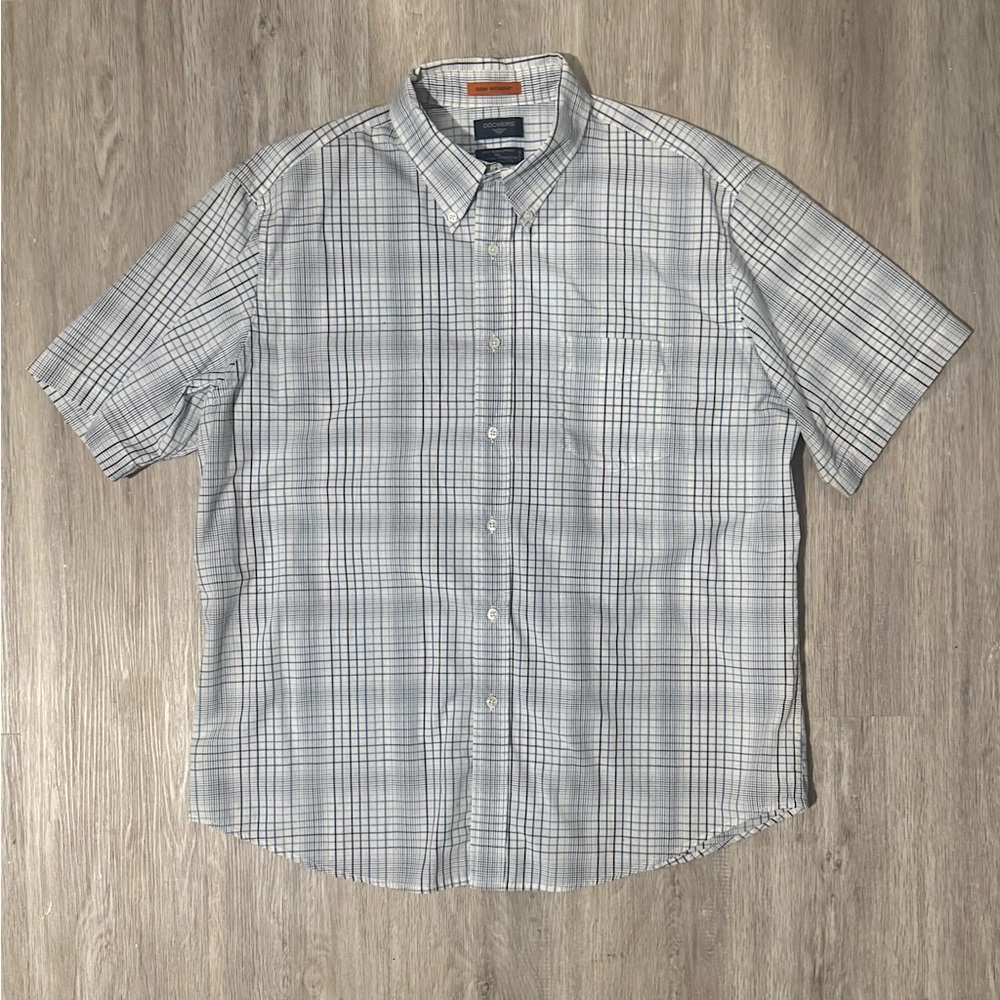 Dockers, vintage blue and white short sleeve button up.
